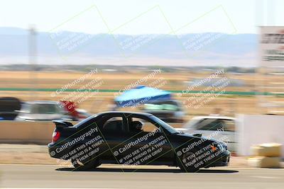 media/Oct-01-2022-Team Topak Racing (Sat) [[f860fb51be]]/2-Inter Low 2/session 2 turn 11/